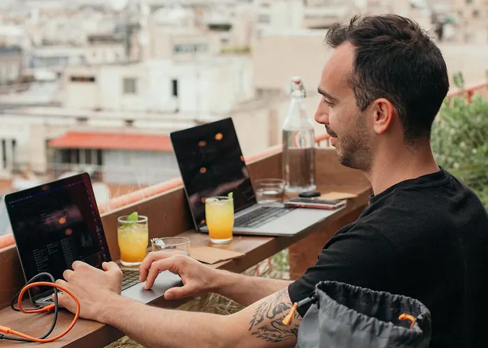 Selina Athens TheatrouAlbergo